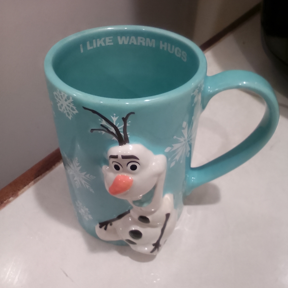 Disney Parks Disneyland Frozen Olaf Coffee mug Large Tall NEW Holiday Season